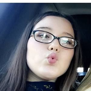 Meet your Posher, Lanie